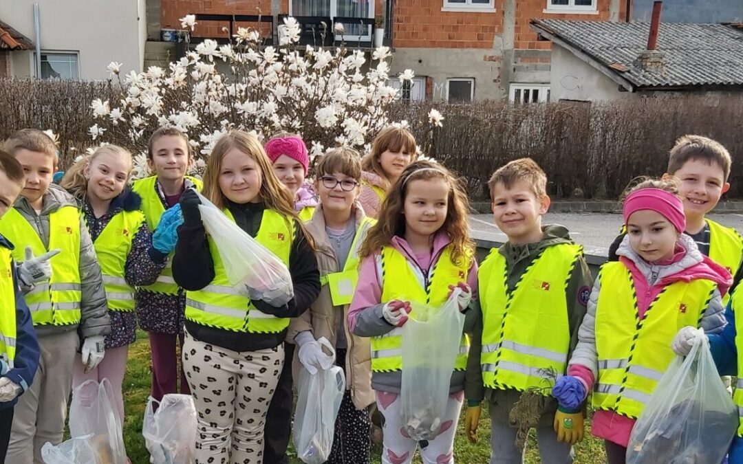Za ljepšu okolicu škole i sportsko igralište