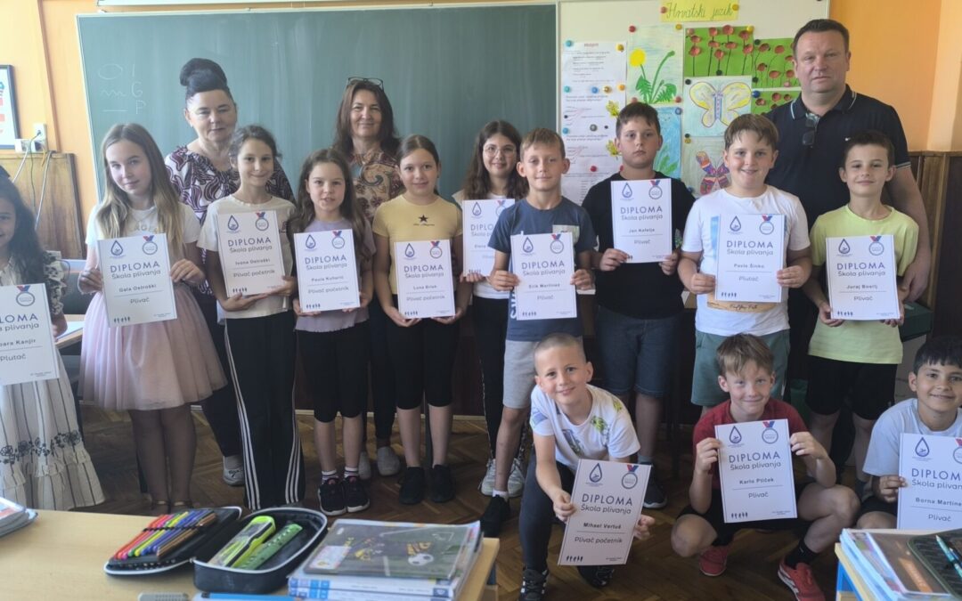 Podjela diploma škole plivanja za trećaše